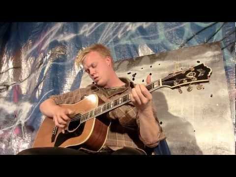 Daniel Bachman - Honeysuckle Reel (live)