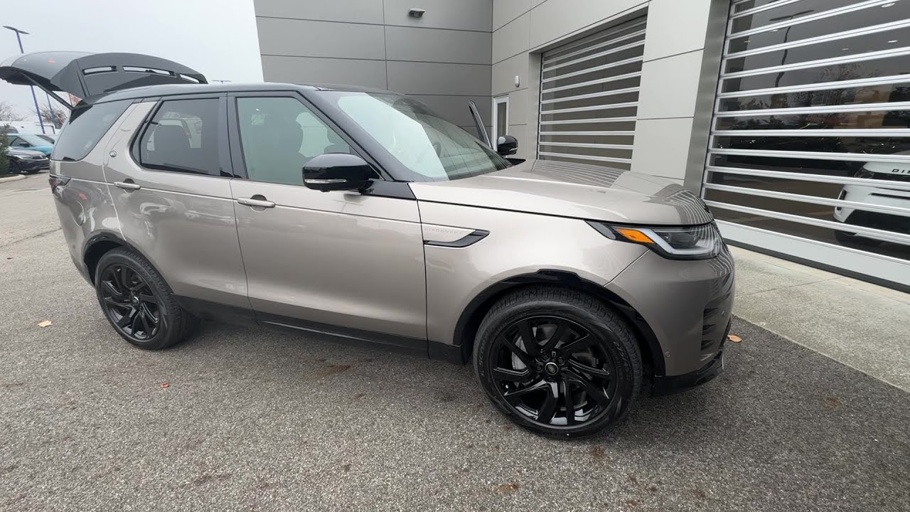 2025 Land Rover Discovery Dynamic SE STK# JR505895 Columbus, Dublin ...