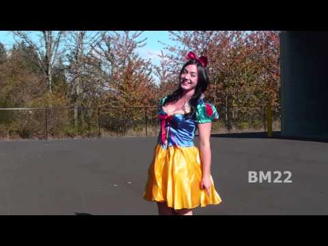 Classic Snow White Adult Costume Review