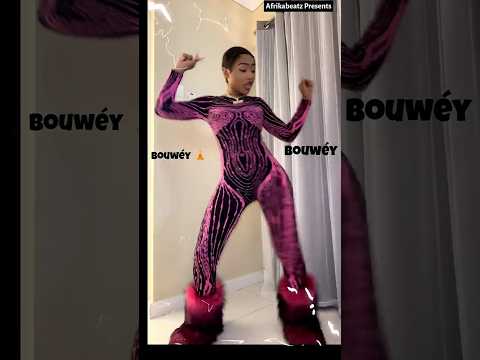 Bouwey What S Up She Say Hey Baddies On My Left 1T1 Ft Théomaa Bouwey Pourtoii Amapiano