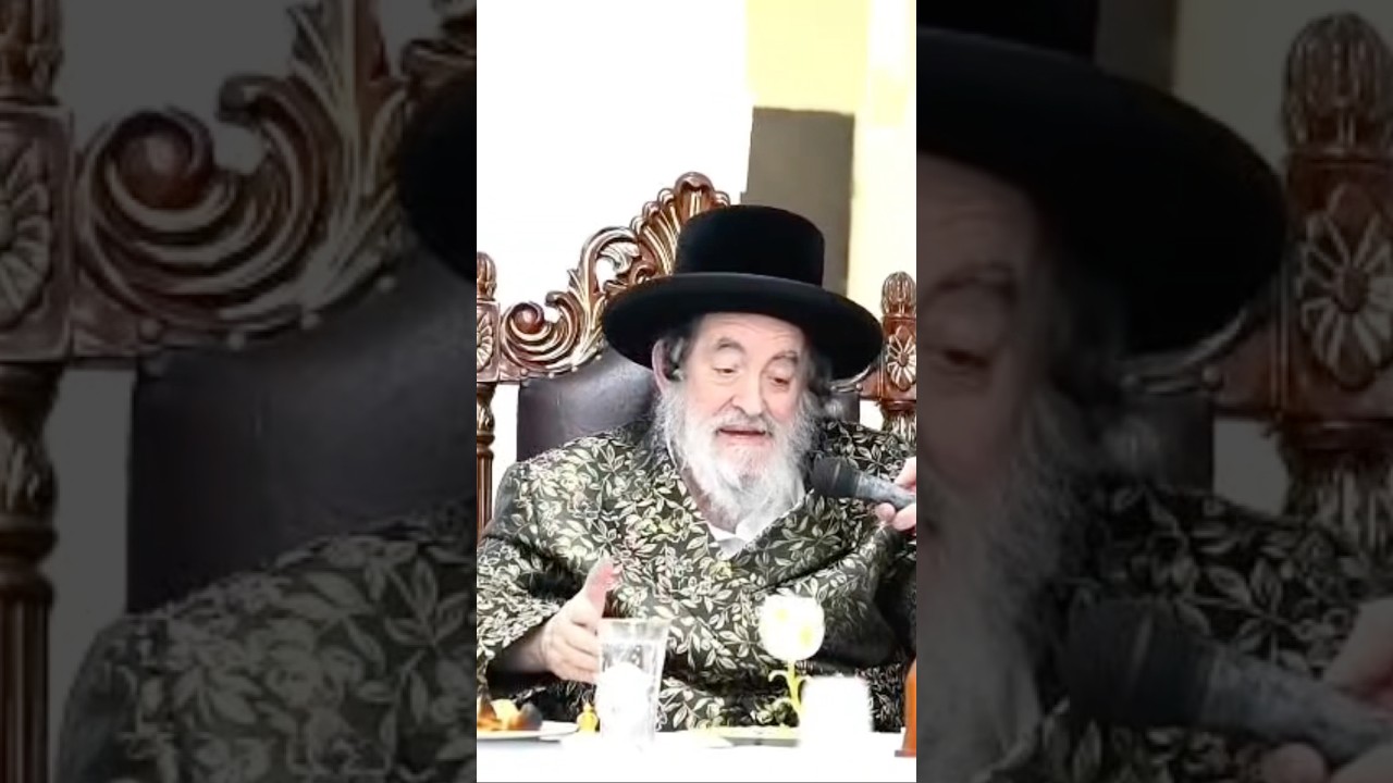מרן האדמו״ר מויז׳ניץ בסעודת הודאה על שניצל לפני 26 שנים מתאונה מחרידה