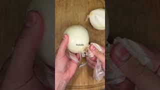 🧅 How to dice an onion (the easy way) #kitchenhacks #kitchentips #cheftips #cooking #homecooking