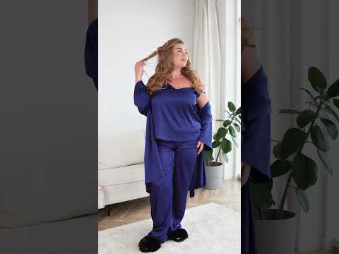 Домашній костюм із шовку, видео 1