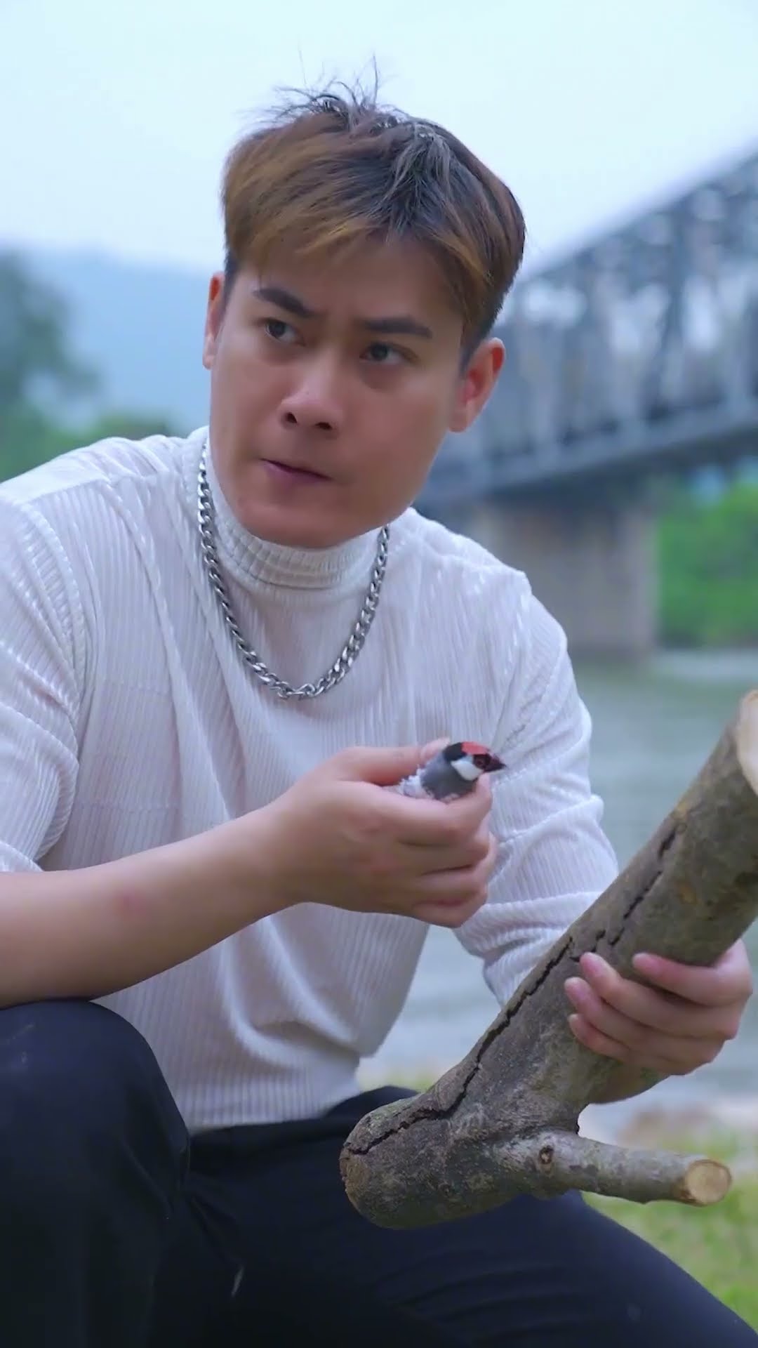 Devil Mom Uses Eggplant To Make Grilled Fish For Guige! #Shorts#Guige
