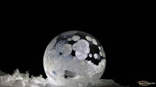 Freezing Soap Bubbles at -12F #BubbleMadness 2017