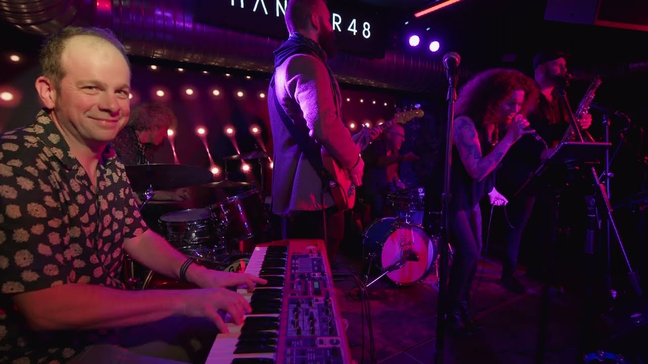 Jam Hangar 48 - Woman Of The Ghetto - Susana Ruiz