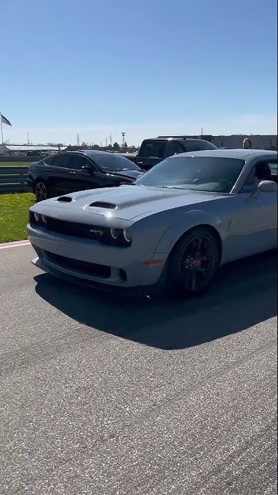 Dodge challenger jailbreak - YouTube