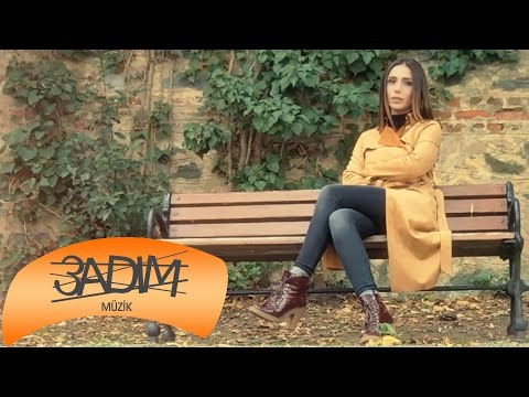 Hayat Mertel - Gitmiyor Güzelliğin Benden (Official Video)