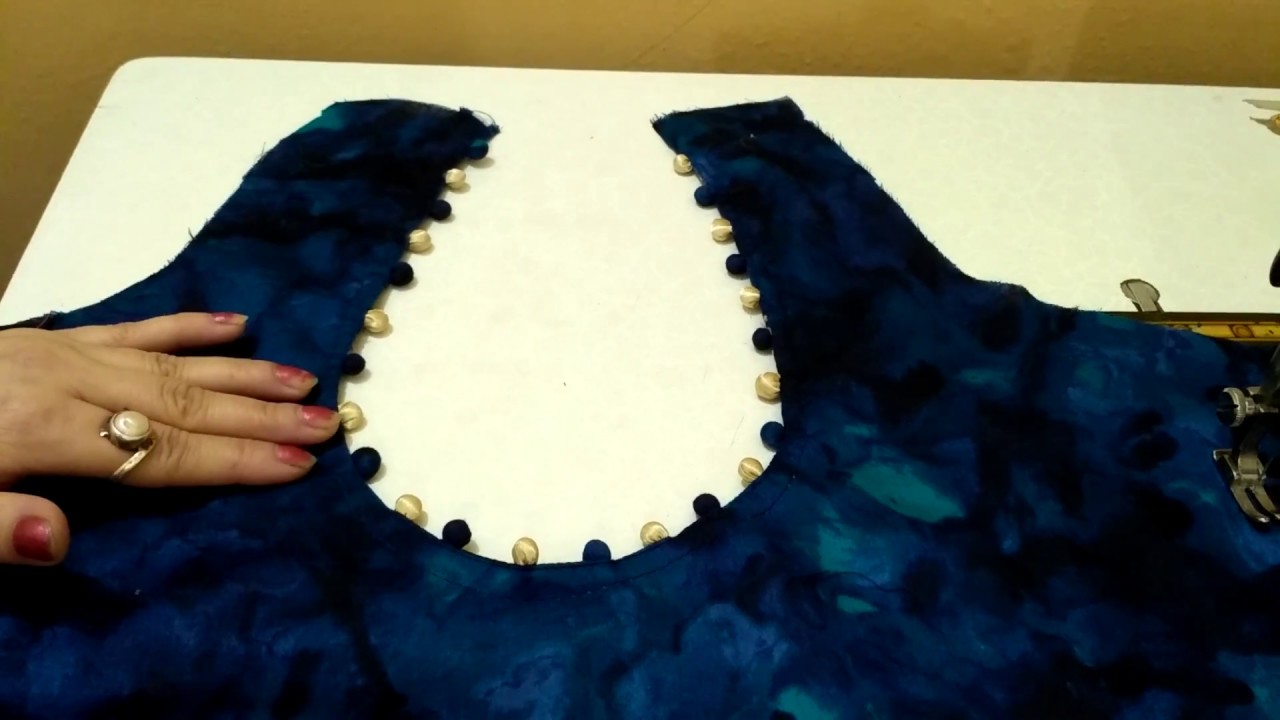 potli wala blouse design