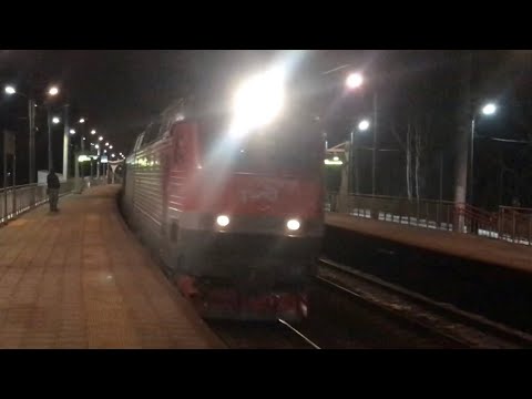 Электровоз ЧС7-271 с