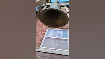 Ring The Big Bell 