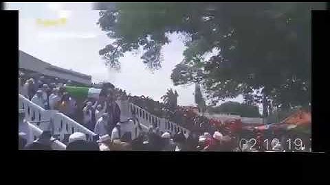 proses pemakaman Abuya kh. Uci turtusi