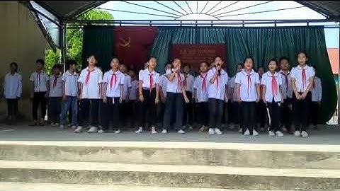 HS lớp 5 hát chia tay trong lễ bế giảng năm học 2022 2023