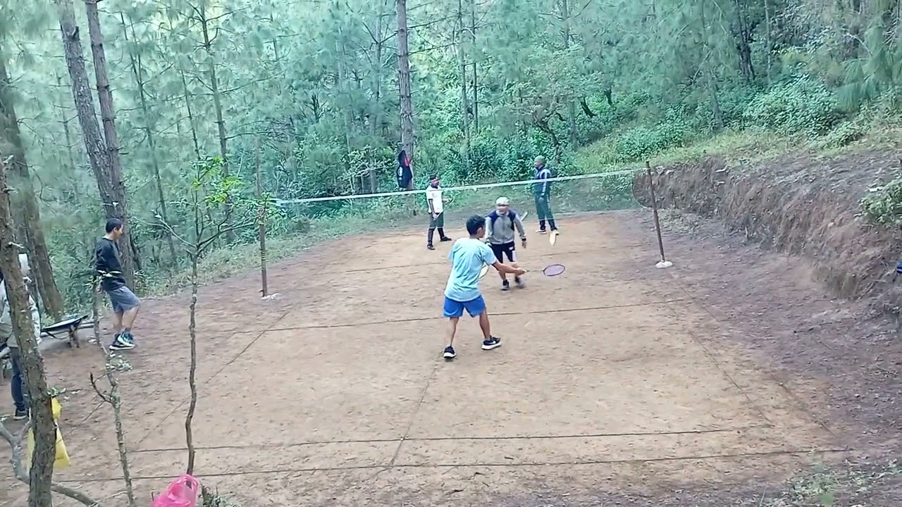 badminton game 165