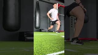 Split squat one arm iso catch | L4F