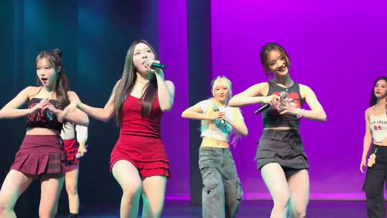 ICHILLIN’ 아이칠린 - La Luna - KPOP Breakout Tour 2024 in San Jose - 4K60 FANCAM 240926