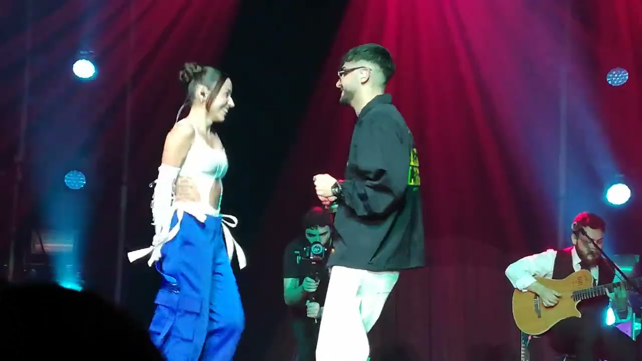 Zeynep Bastık & Sefo - Toz Duman - Bostancı Konseri 19 Mart 2022