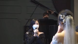 HD 1080p 201205 Tiffany Young speech   Run Away, Best Part, Once In A Lifetime at her friend wedding