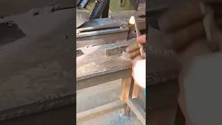 The process of forming iron with a rolling machine #shorts