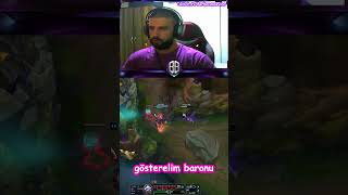 Herkesi̇n Kafasi Gi̇tmi̇ş