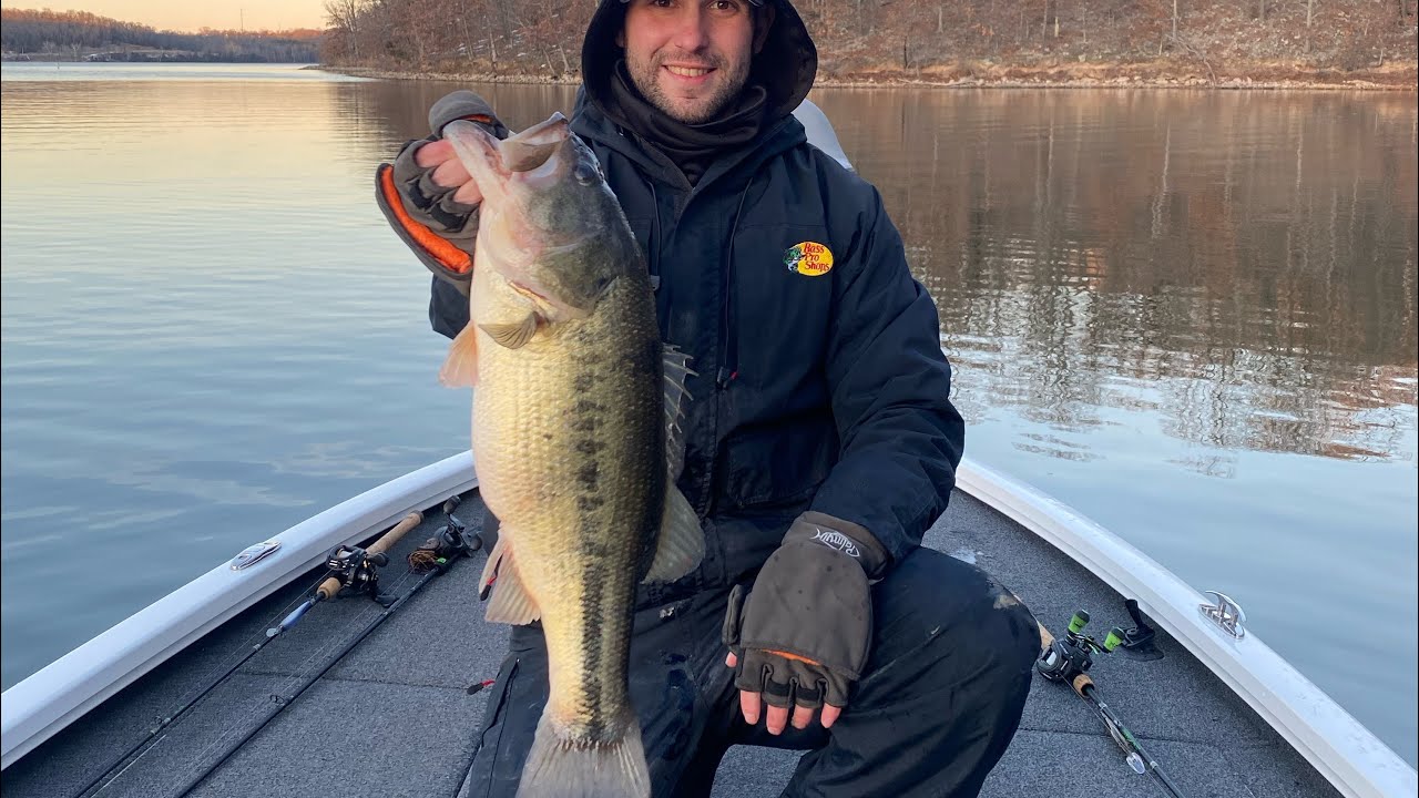 Winter Bass Fishing On Lake Of The Ozarks YouTube Winter Bass Fishing On Lake Of The Ozarks YouTube
