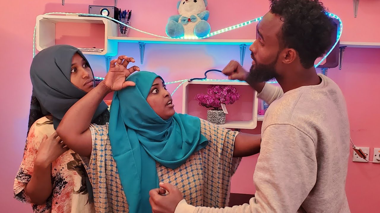 prank ajjii.aba 😂 ayyaniiratii hojane. 😂