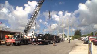 Wiggins 520 Marina Forklift Mast Delivery by WorldwideForklift 1,362 views 9 years ago 4 minutes, 39 seconds