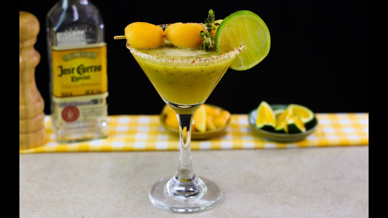 Cómo hacer DAIQUIRI de frutas 😋 YouTube Cómo hacer DAIQUIRI de frutas 😋 YouTube