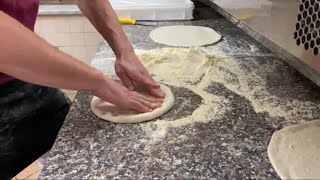 Come stendere la Pizza “da livello base a più avanzato”