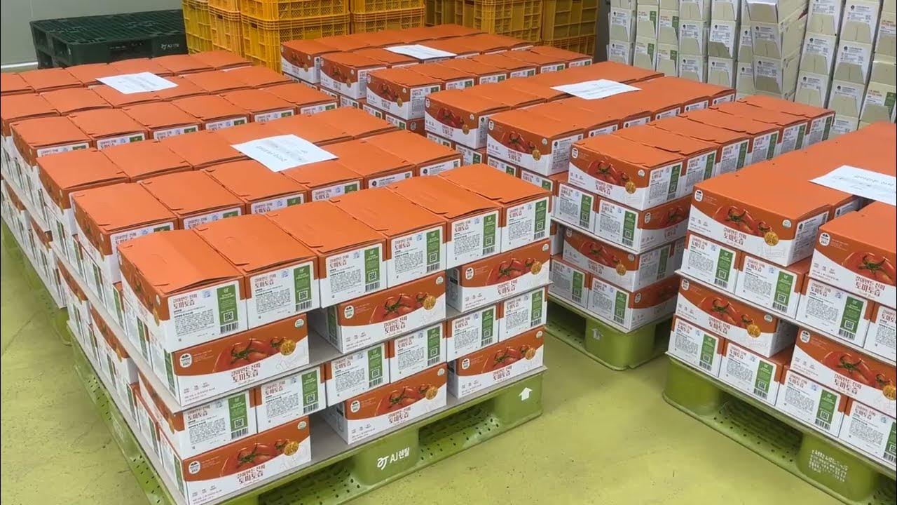 Process of mass production of real tomato juice. An organic fruit juice