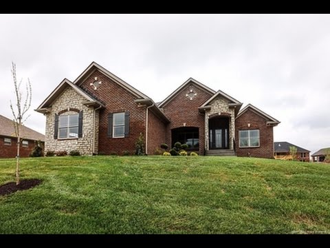5018 Cooks Creek Ln, Sellersburg, IN home video tour