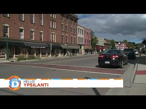 Tourist in your Town: Ypsilanti's Bill's Drive In