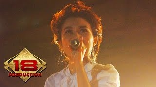 Nini Carlina - Hello Dangdut (Live Konser Sumatra Selatan 15 April 2006)