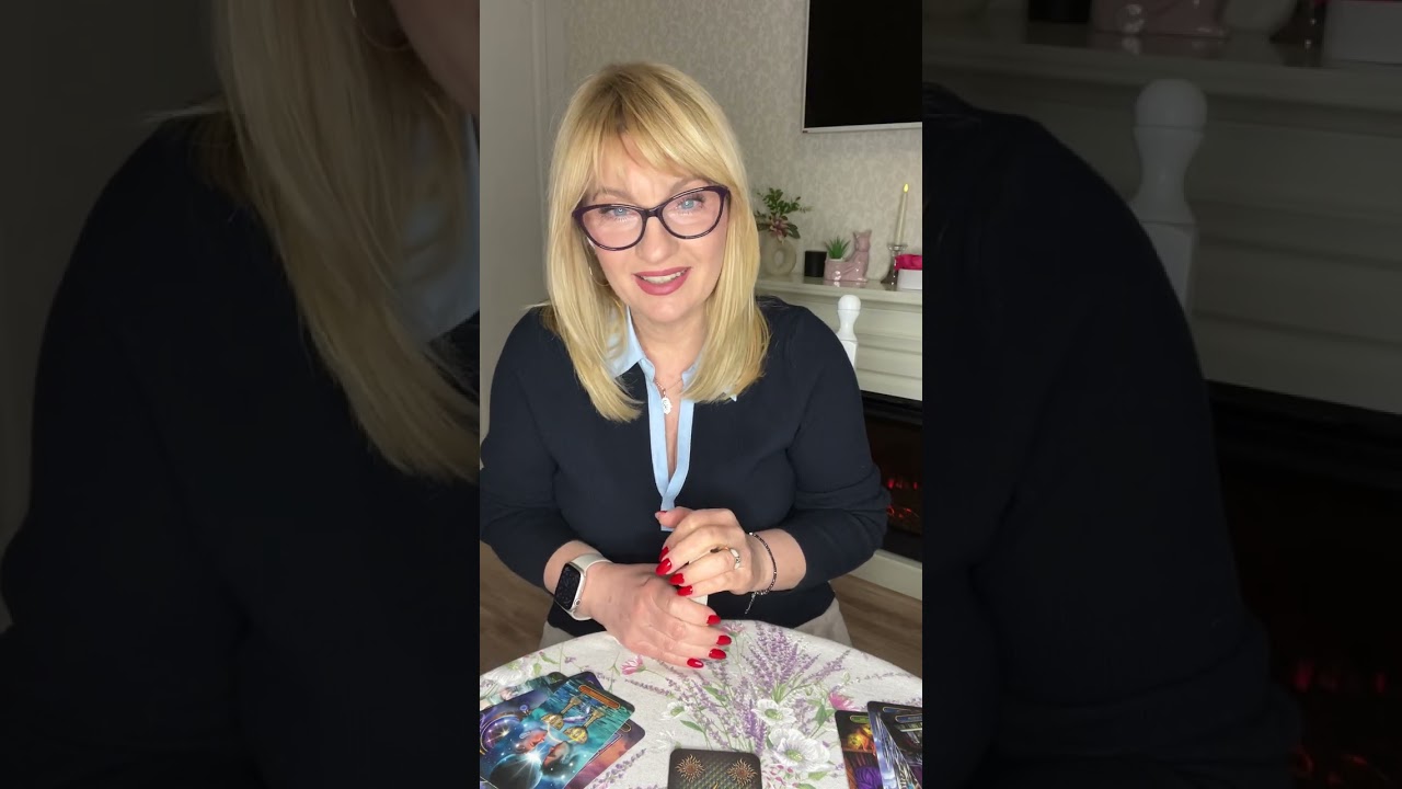 Таро Прогноз на март для рожденных в марте🌹