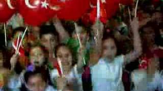 SİM ANİMASYON KENT 23 NİSAN SÜRPRİZ GÜLBEN ERGEN