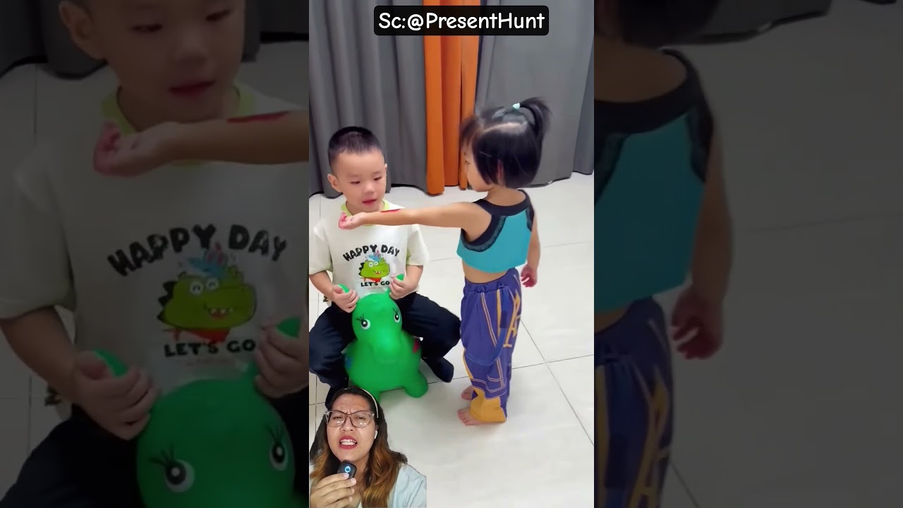 tangan adek terluka‼️@PresentHunt