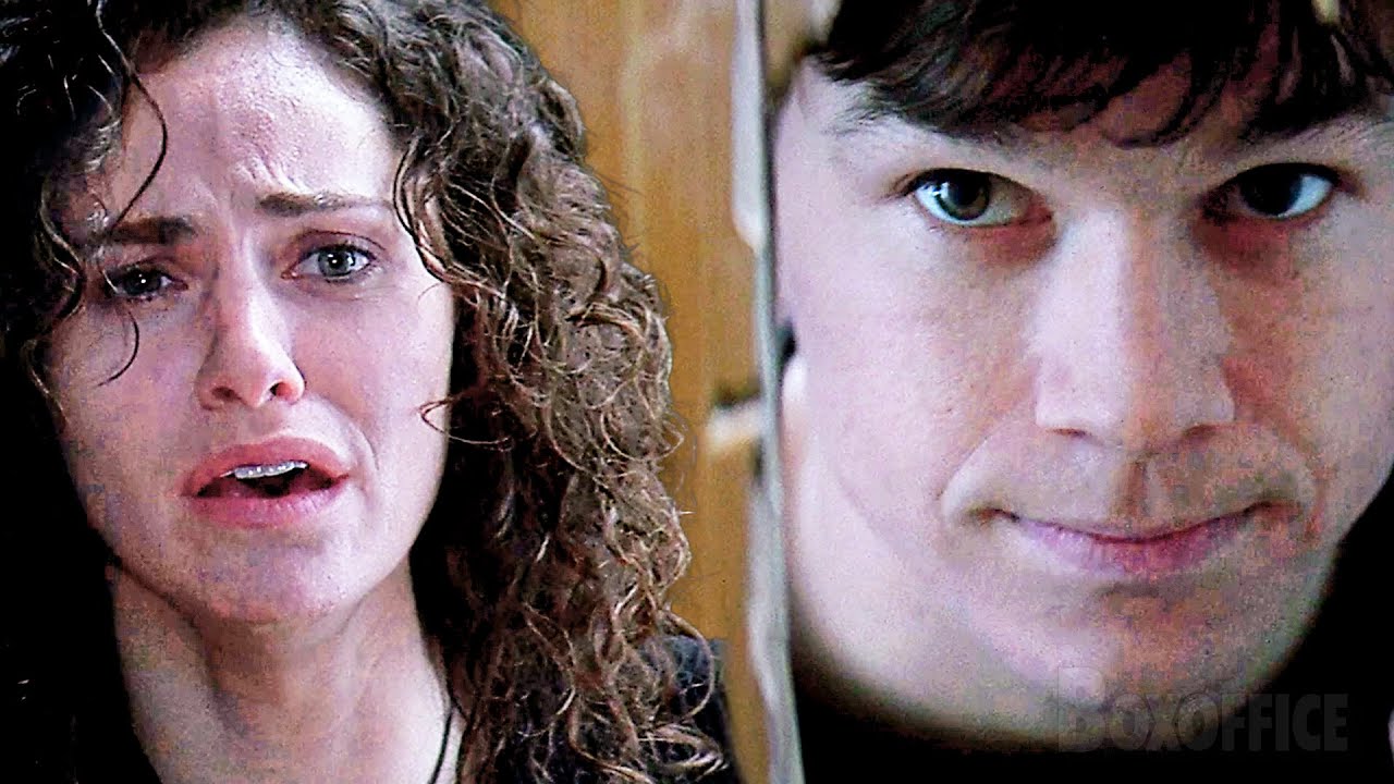 He attacks his girlfriend’s family | Fear | CLIP
