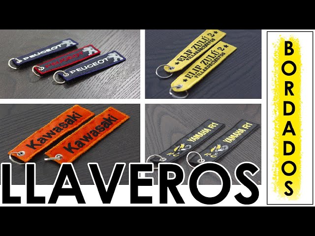 Llaveros de tela bordados