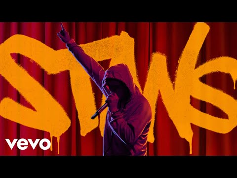 Eminem Everybody S Looking At Me Music Video 