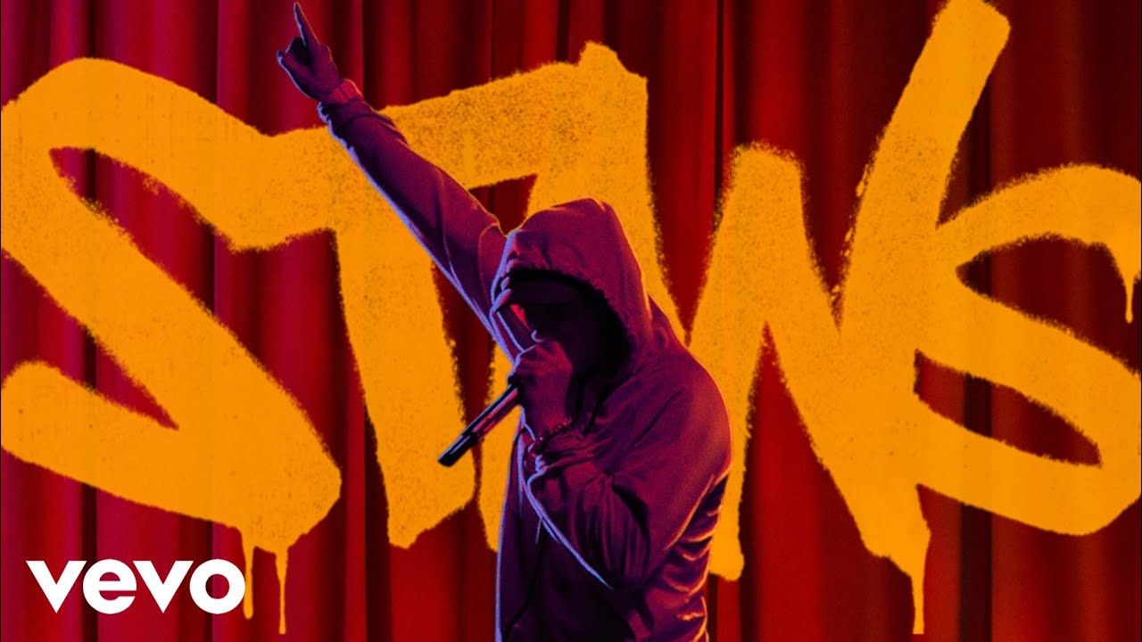 Eminem - Everybody's Looking At Me (Music Video)