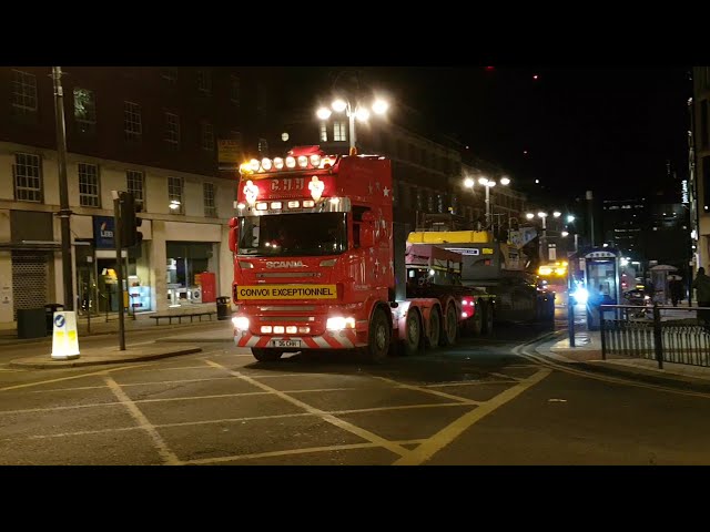 Beast Heavy Trailer Scania V8 Straight Pipe in Leeds City Centre class=