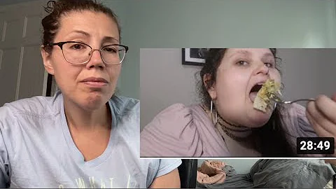 Amber Gifts the Homeless with Mustard *live react*
