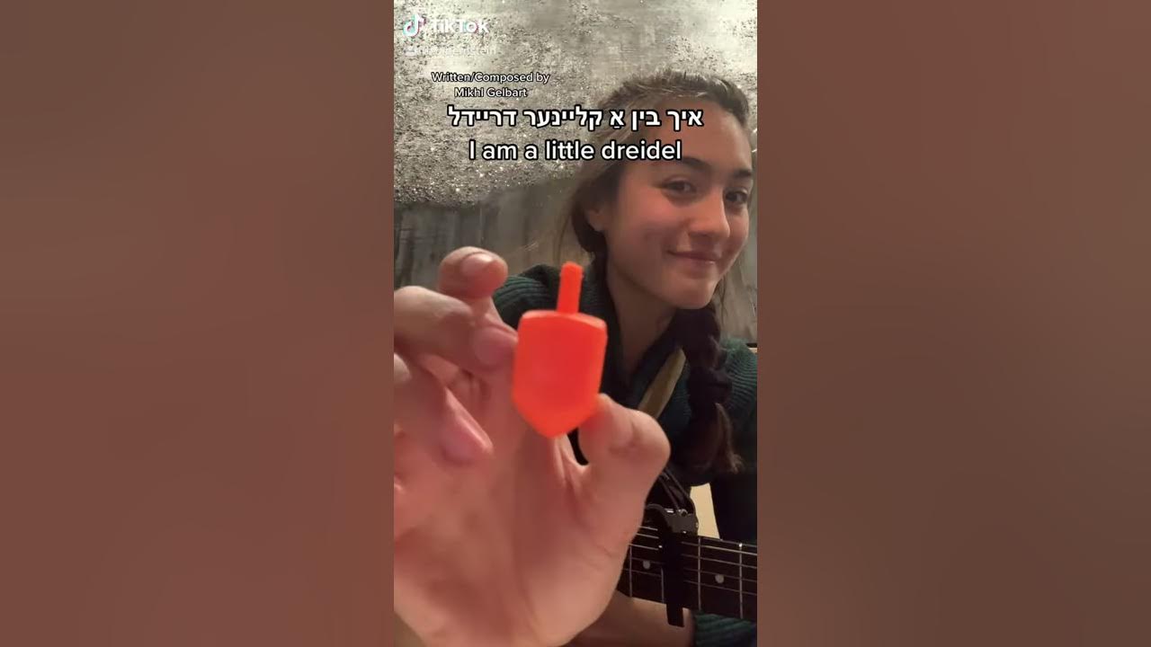 Ikh bin a kleyner dreydl | I am a little dreidel | A Yiddish Hanukkah Song