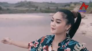 Story wa Safira inema  - kau yang slalu kupuja puja