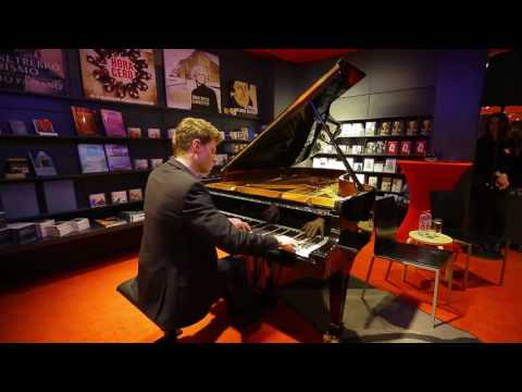 Alexander Krichel spielt Ravel