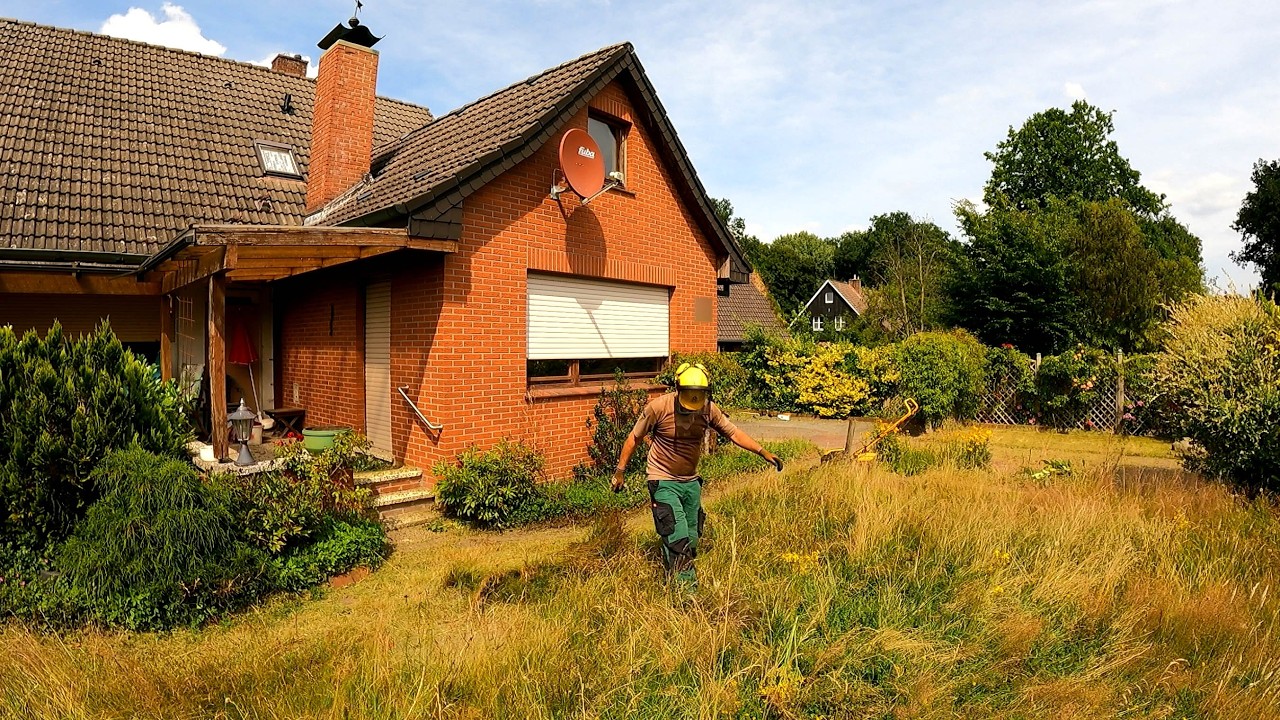 Mowing Tall Grass Was DOUBLE HARDER for Me When I Worked on a HOT DAY