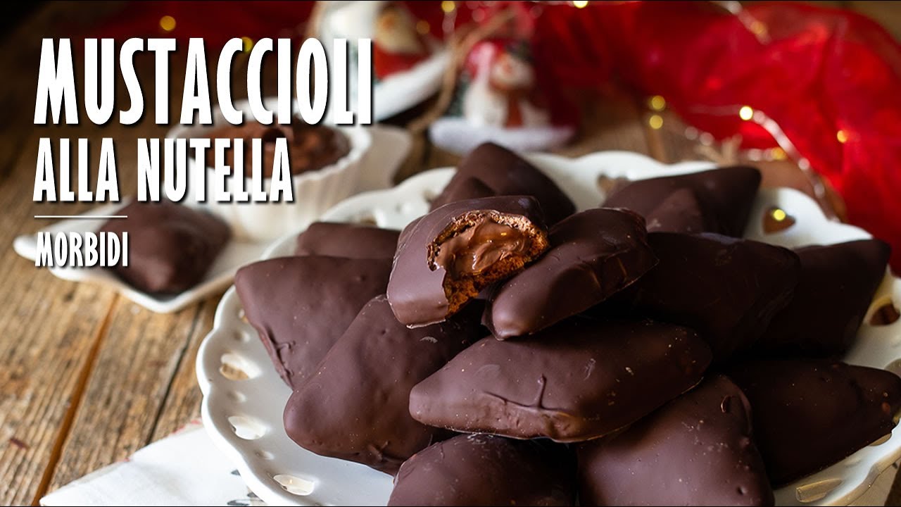 MUSTACCIOLI NAPOLETANI (ripieni di NUTELLA!) fatti in casa | Marianna ...