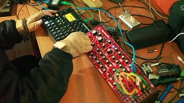 LoFi House on Neutron 303 with Digatakt and VolcaFM