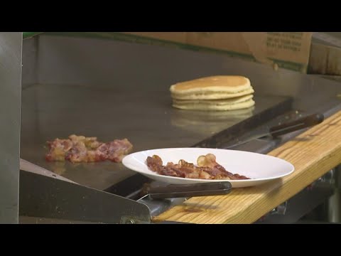 Video: Kdo říká palačinkám hotcakes?