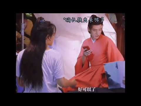 龚俊Simon 张哲瀚    浪浪钉  这是怕lp跑了  看的这么紧